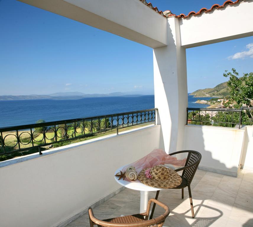 Belvedere Aeolis Hotel 3*